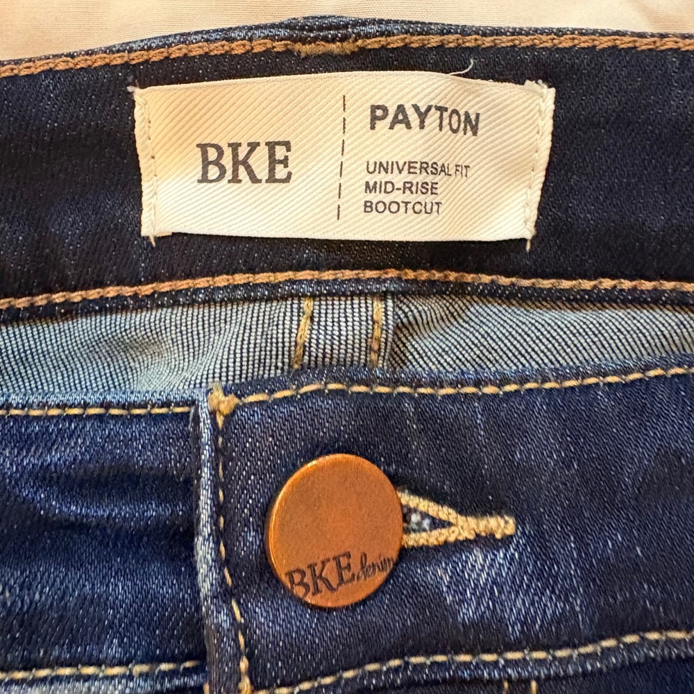 BKE Payton Mid-Rise Bootcut Jeans Dark Wash Universal Fit 33 x 29.5 Womens - Picture 4 of 11
